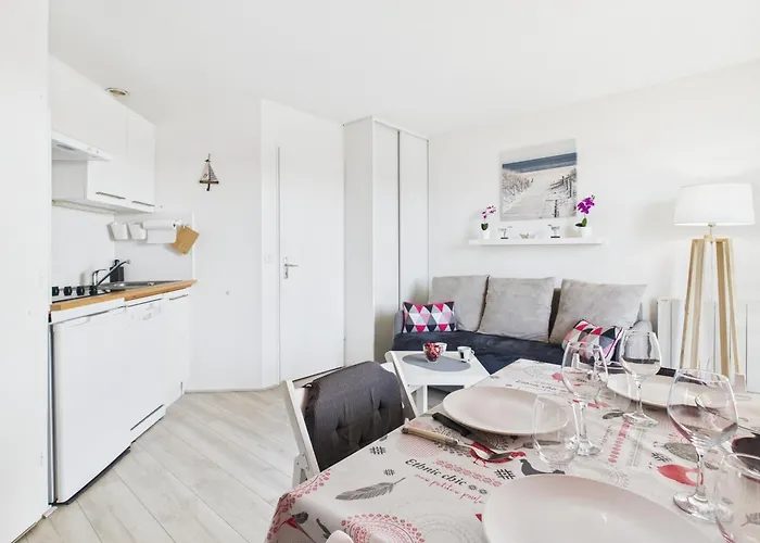 - Balcon Avec Vue - Piscine Chauffée Apartamento Guérande