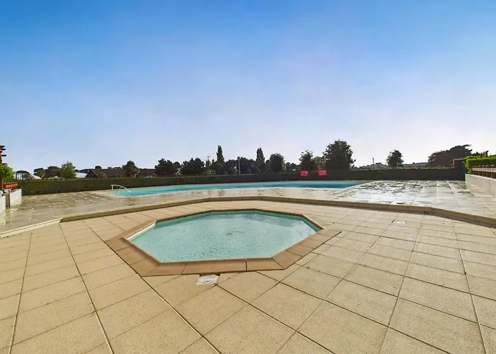 شقة - Balcon Avec Vue - Piscine Chauffee